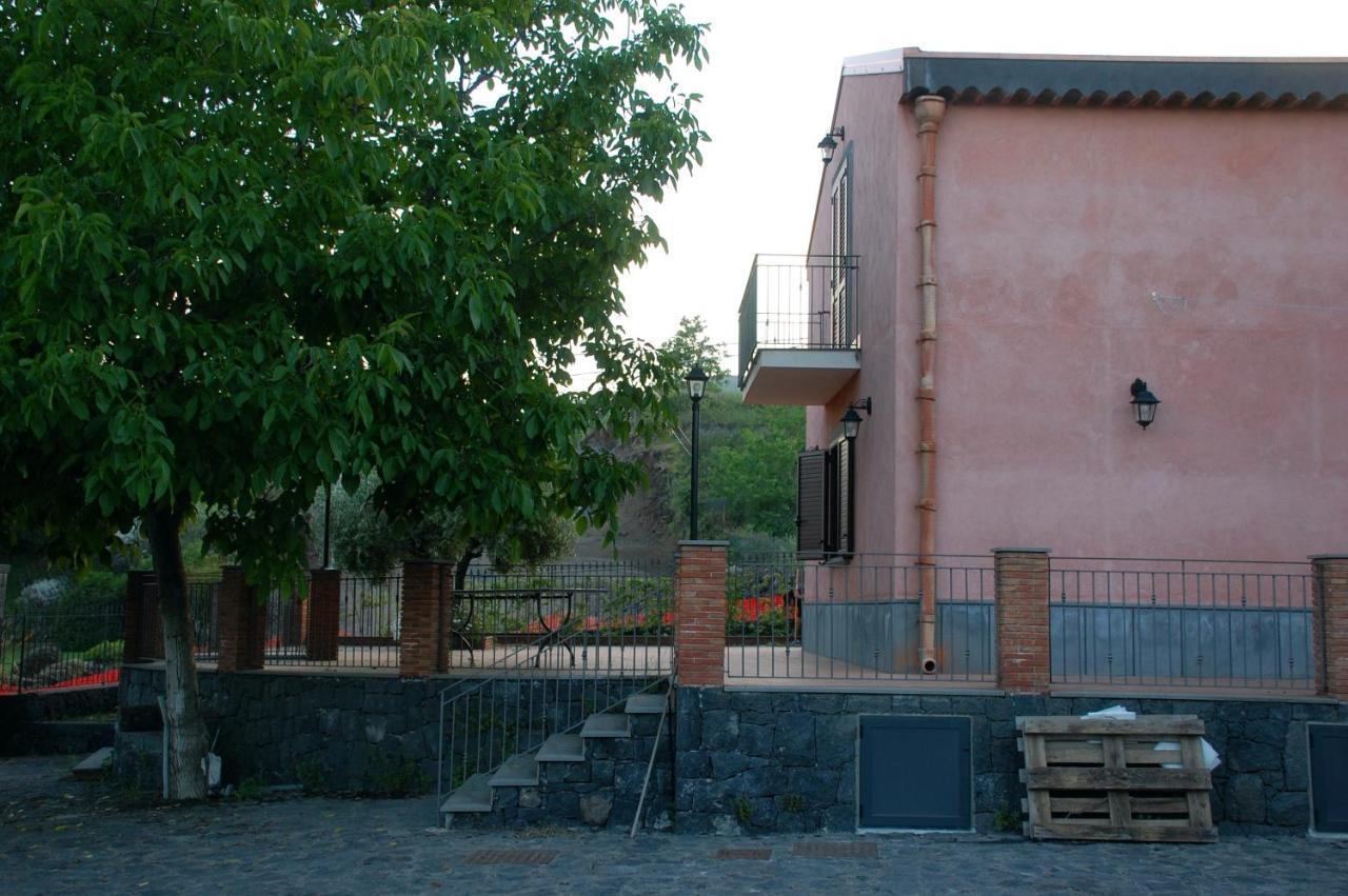 Casa Farlazzo Bed & Breakfast Zafferana Etnea Dış mekan fotoğraf